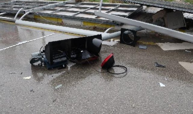 Çorum'da fırtına ve yağmur etkili oldu