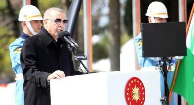 Cumhurbaşkanı Erdoğan: Çanakkale, Türkiye Cumhuriyeti'nin kuruluş müjdesidir