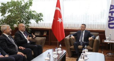 Cumhurbaşkanı Yardımcısı Oktay, Anavatan Partisi Genel Başkanı Çelebi ile görüştü