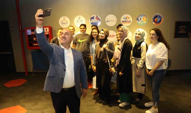 Darıcalı öğrencilerin YKS ücretleri belediyeden