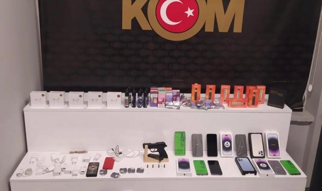 Depo gibi araca kaçakçılık operasyonu: 1 Gözaltı