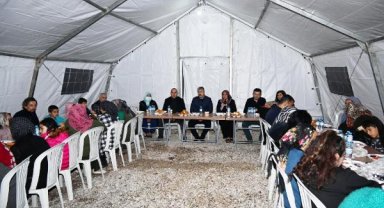 Deprem bölgesi Osmaniye'de ilk sahur