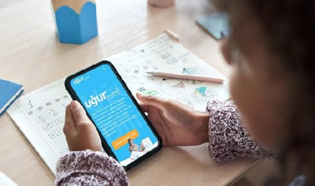 Depremden etkilenen öğrencilere ücretsiz online eğitim desteği