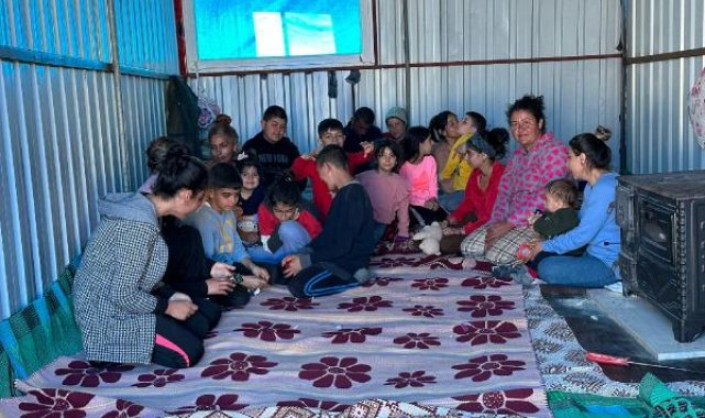 Depremzede 9 aile bir araya gelerek birikimleri olan tüm altınları bozdurup konteyner ev aldı