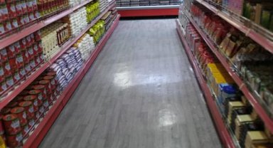 Depremzede ailelerin ücretsiz alışveriş yapabileceği sosyal market kuruldu