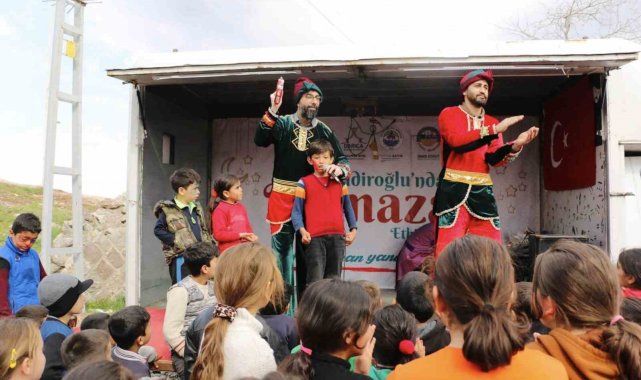 Depremzede çocuklara özel Ramazan eğlencesi