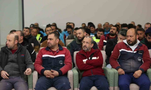Derince Belediyesi'nden işçilere yüzde 88.50 oranında zam