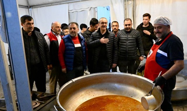 Dilovası Belediyesi Ramazan'da da depremzedelerin yanında