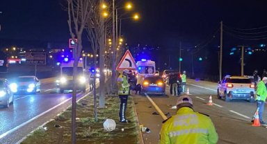 Diyarbakır'da, çadırkentten çıkan 2 kişiye otomobil çarptı: 1 ölü, 1 ağır yaralı