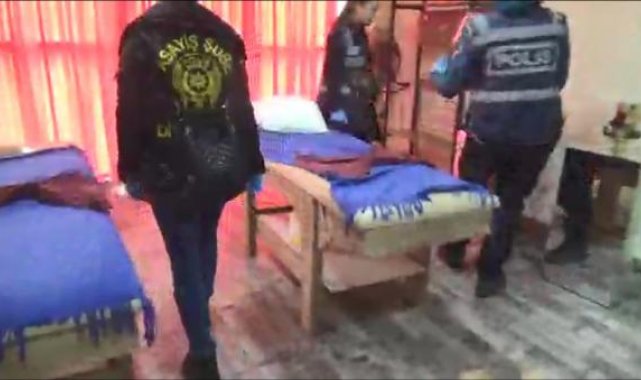 Diyarbakır'da lüks plazalara 'Alo Masaj' operasyonu: 7 gözaltı