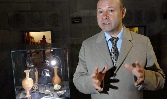 Doç. Dr. Atila: 5-6 bin yıl önce parfüm üretimi yapılıyordu