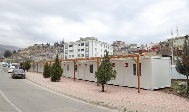 Dulkadiroğlu ilçesinde 4 noktada konteyner çarşı hazırlandı