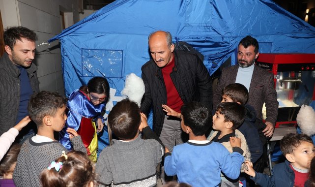 Dulkadiroğlu'nda çocuklara moral çadırı kuruldu