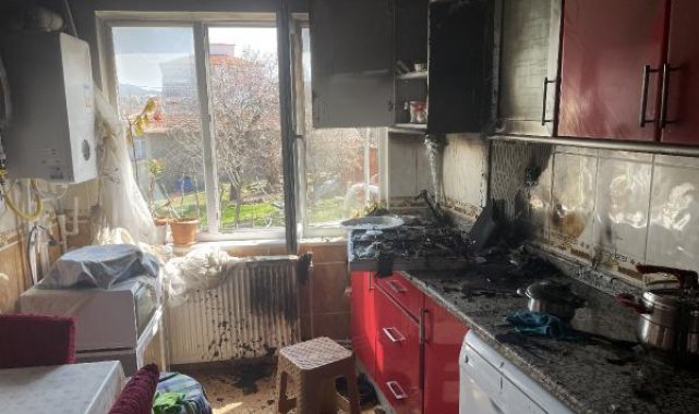 Edirne'de ocakta unutulan tavadan yangın çıktı: 1 yaralı