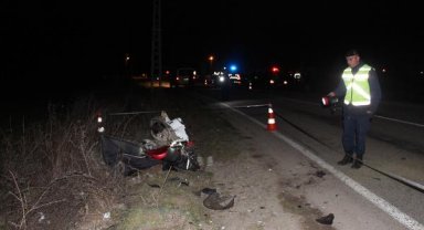 Ehliyetsiz sürücünün kullandığı otomobille çarpışan motosikletli öldü