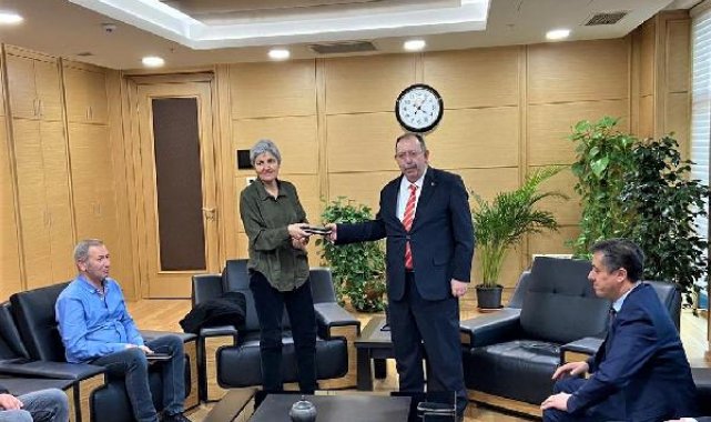 Emek ve Özgürlük İttifakı, seçim ittifakı protokolünü YSK'ya sundu