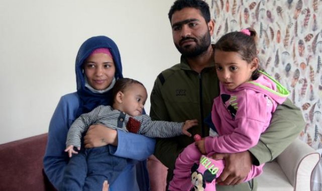 Enkaz altından çıkarılan bebek, 50 gün sonra ailesine kavuştu