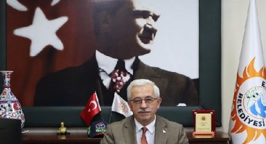 Erdek Belediye Başkanı, bıçaklı saldırıda yaralandı
