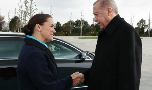 Erdoğan, Macaristan Cumhurbaşkanı Novak'ı resmi törenle karşıladı