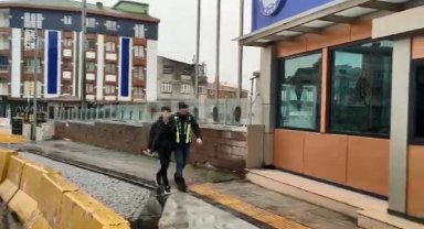 Esenler'de trafikte makas atarak ilerleyen ehliyetsiz sürücüye 13 bin 641 lira ceza