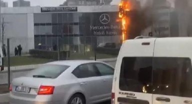 Esenyurt'ta otomobil servisi binasında yangın