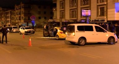 Eski kız arkadaşını tabancayla öldürdürüp, intihar etti