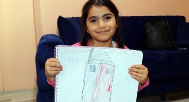 Evleri yıkılınca oyuncak piyanosu kırılan Mutiya'nın hayali piyanist olmak