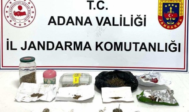 Evlerinde uyuşturucu ele geçirilen 2 kişi tutuklandı