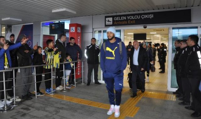 Fenerbahçe kafilesi Antalya'da