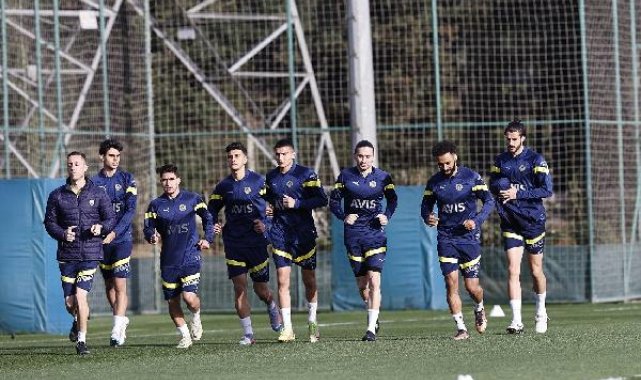 Fenerbahçe, kuvvet ve dayanıklılık çalıştı