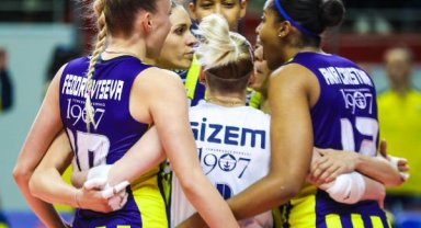 Fenerbahçe Opet - Carraro Imoco Conegliano: 3-0