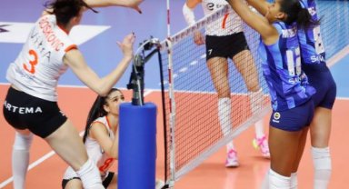 Fenerbahçe Opet yarı finalde