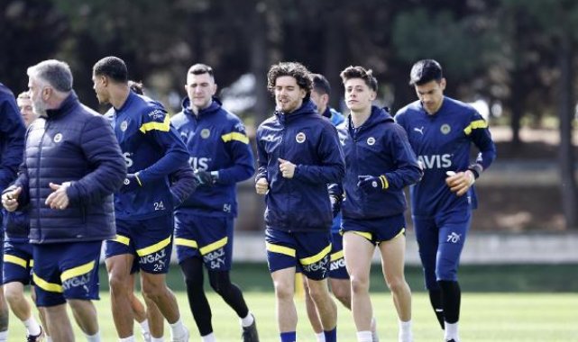 Fenerbahçe, Sevilla karşısında tur peşinde