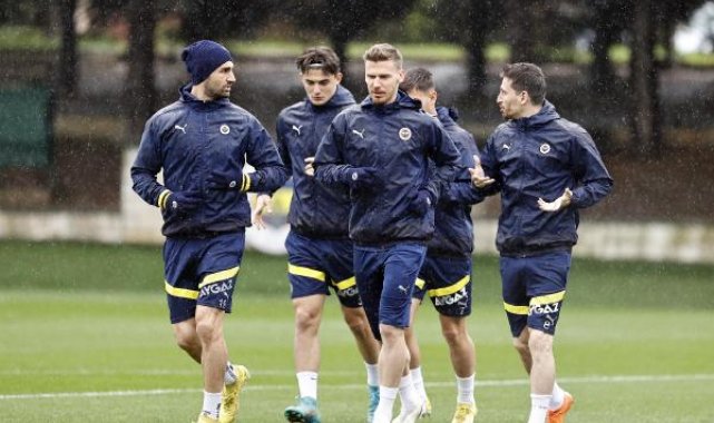 Fenerbahçe'de Beşiktaş mesaisi başladı