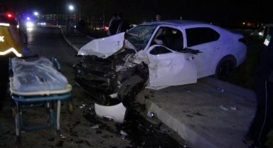 Gebze'de iki otomobil çarpıştı: 5 yaralı