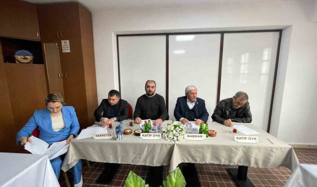 Geçici belediye binasında ilk toplantı yapıldı