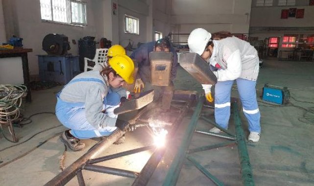 Geleceğin kadın gemi inşa ustaları