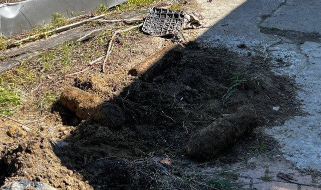 Gelibolu'da Çanakkale Savaşları'ndan kaldığı değerlendirilen 4 adet patlamamış top mermisi bulundu