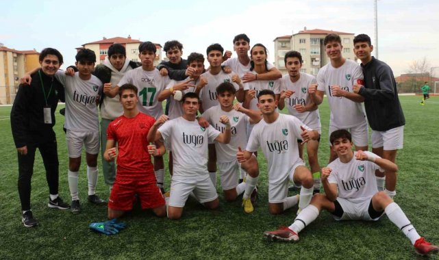 Genç horozlar U17'de Play Off'da