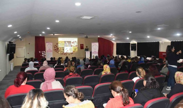 Germencik'te kadın sağlığına dikkat çekildi