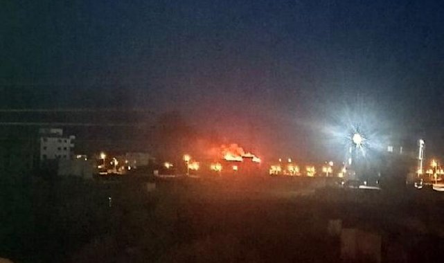 Göksu'da çıkan yangına arazi şartları nedeniyle müdahale edilemiyor