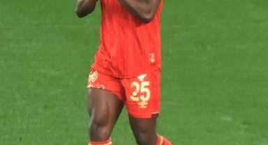 Göztepe'ye çifte şok