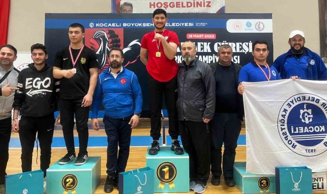 Haliliyeli sporcu namağlup Türkiye şampiyonu oldu