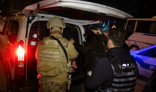Hastaneden randevu alamadığını iddia edip, pompalı tüfekle rastgele ateş açtı