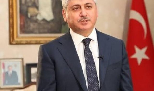 Hatay Valisi Rahmi Doğan, milletvekili 'aday adaylığı' için görevinden ayrıldı