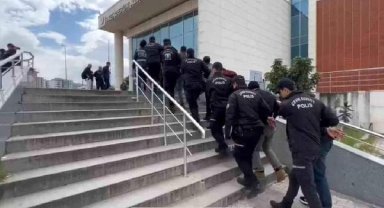 Hatay'da 9 yağma şüphelisinden 6'sı tutuklandı