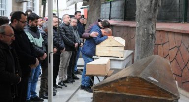 Hatay'da kimsesizler mezarlığına defnedilen aile, tespit sonrası Kocaeli'de toprağa verildi