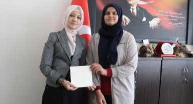 Havvalinur, yarışmadan kazandığı parayı depremzedelere bağışladı
