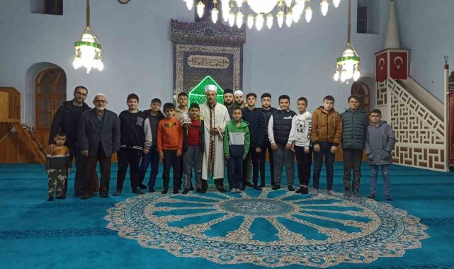 Hisarcık'ta "Cuma gecesi ailece camideyiz" programı