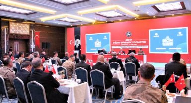 İçişleri Bakan Yardımcısı Ersoy, Diyarbakır'da seçim güvenlik toplantısında